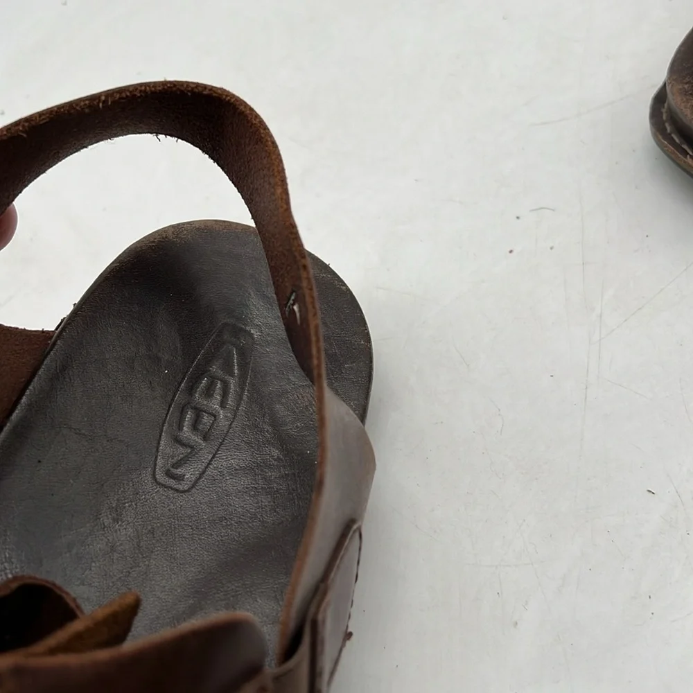 KEEN Alman Dark Brown Leather Buckle Strap Sandals 1010315 Mens 11.5 - Picture 8 of 9